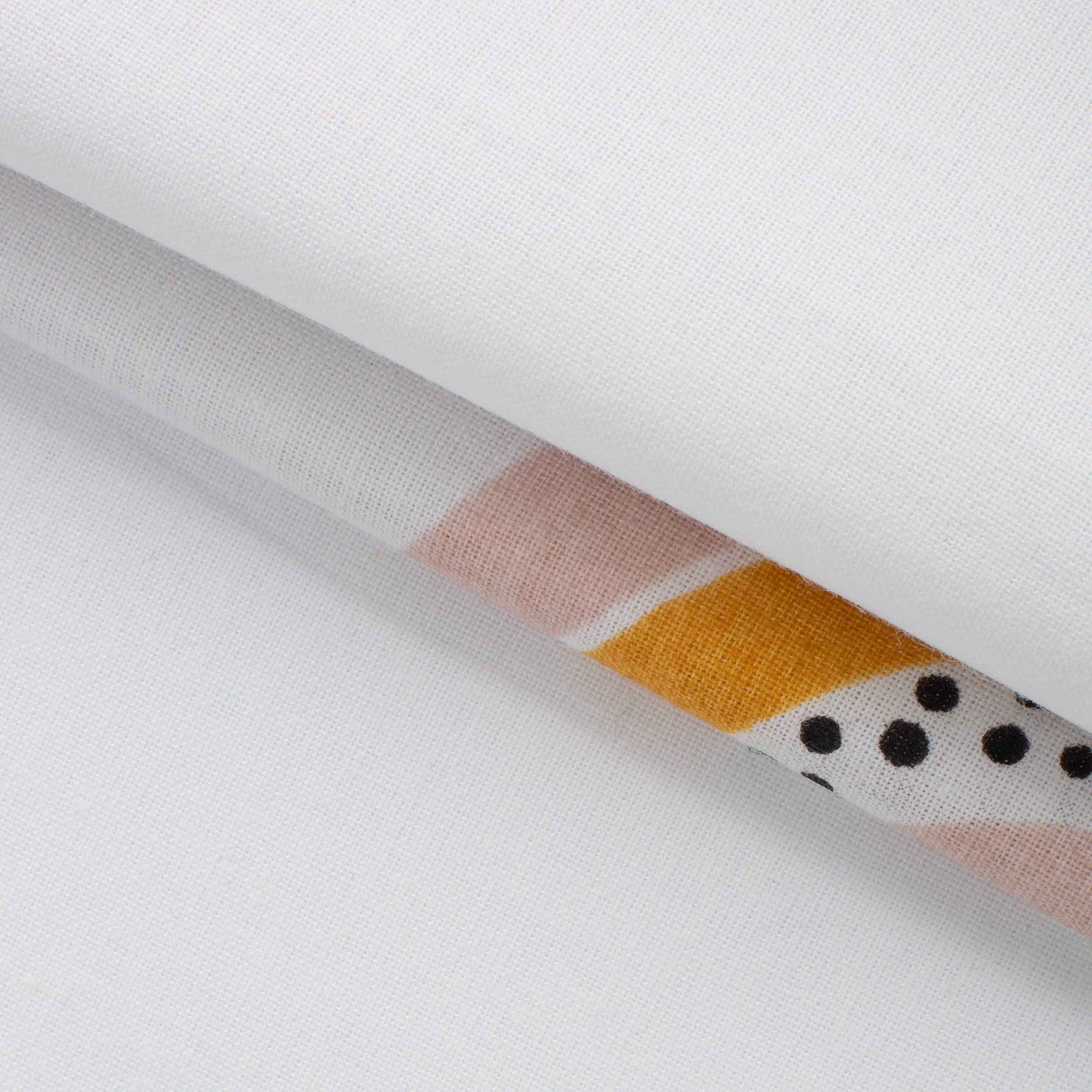 POPELINA BAWEŁNIANA Z NADRUKIEM - PASTELOWA TĘCZA Z SERCEM - 125 G/M2 Drugie zdjęcie produktu